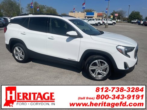 Used 2020 GMC Terrain SLE image 1
