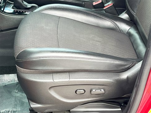 Used 2019 Buick Encore Preferred w/ Safety Package image 19