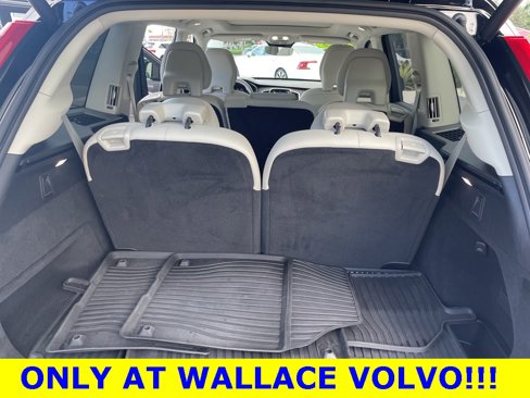 Used 2024 Volvo XC90 B5 Plus w/ Protection Package Premier image 22