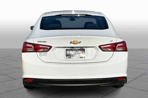 Used 2022 Chevrolet Malibu LT image 4
