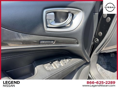 Used 2019 INFINITI QX60 Luxe w/ Essential Package image 14