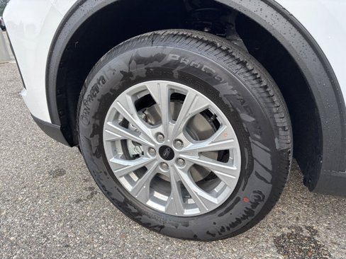 New 2025 Ford Escape Active image 10