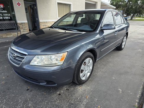 Used 2009 Hyundai Sonata GLS image 1