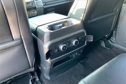 Used 2021 Ford Expedition Max XLT image 35