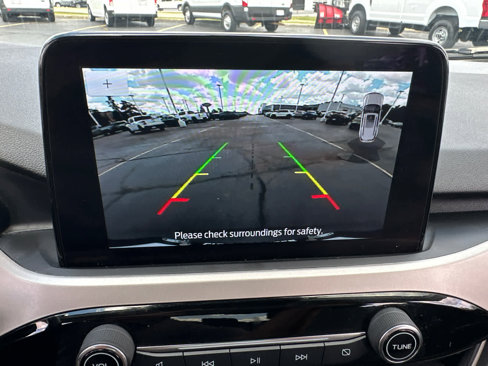 Certified 2022 Ford Escape SE image 18