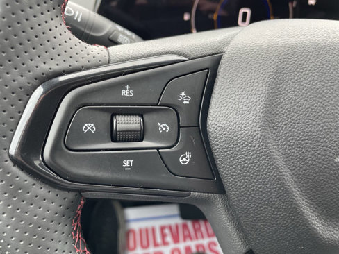 Used 2024 Chevrolet Trax RS image 16
