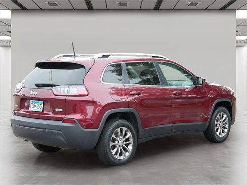 Used 2019 Jeep Cherokee Latitude Plus w/ Cold Weather Group image 5