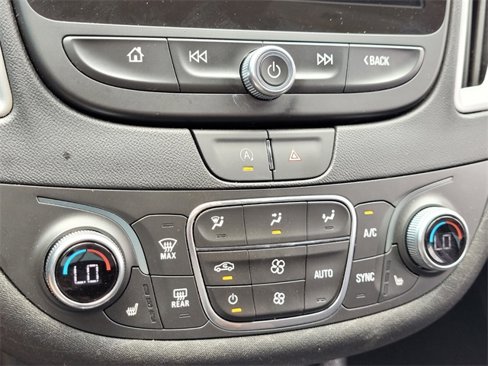 Used 2024 Chevrolet Malibu LT image 20