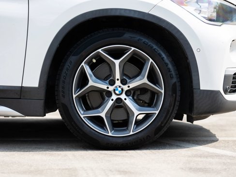 Used 2016 BMW X1 xDrive28i image 14