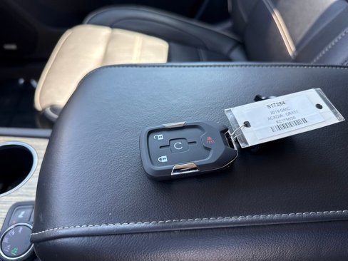 Used 2019 GMC Acadia Denali image 46