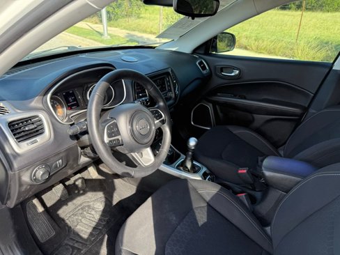 Used 2017 Jeep Compass Sport w/ Tech Group image 15