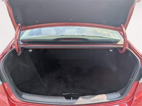 Used 2018 Hyundai Sonata Limited image 28