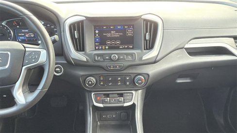 Used 2023 GMC Terrain SLE w/ Elevation Edition image 11