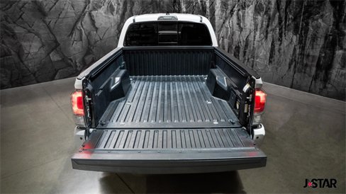 Used 2021 Toyota Tacoma TRD Sport image 21