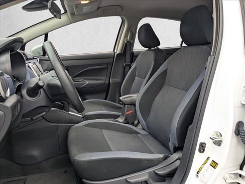 Used 2024 Nissan Versa SV image 15