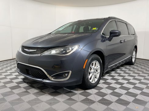 Used 2020 Chrysler Pacifica Touring-L w/ Advanced Safetytec Group image 22