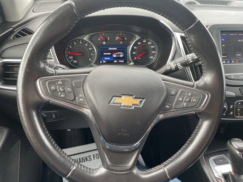 Used 2020 Chevrolet Equinox LT w/ Driver Convenience Package image 14