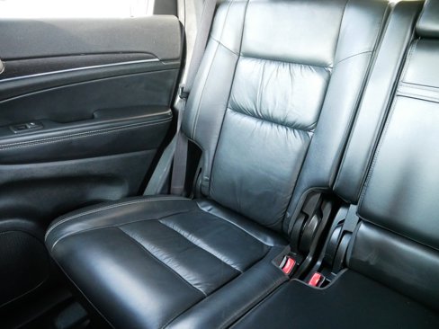 Used 2014 Jeep Grand Cherokee Limited image 12
