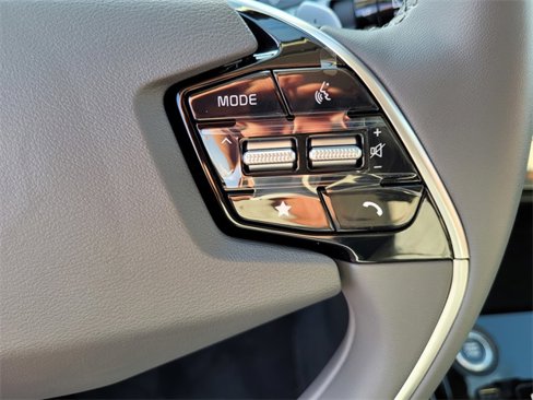 New 2025 Hyundai Elantra SEL image 23