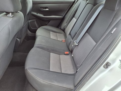 Used 2022 Nissan Sentra SV image 10