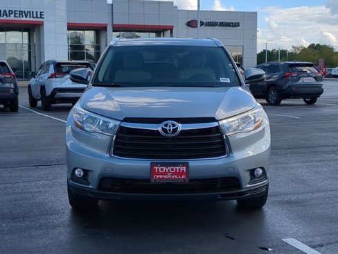 Used 2015 Toyota Highlander XLE image 4