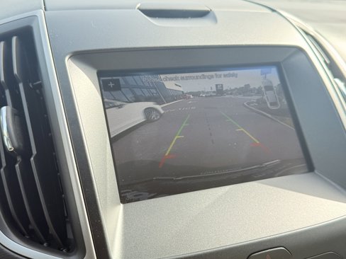 Used 2019 Ford Edge SEL w/ Equipment Group 201A image 4