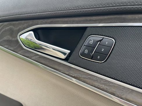 Used 2017 Lincoln MKX Reserve w/ Driver Assistance Package image 13