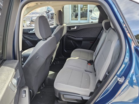 Used 2020 Ford Escape SE image 5