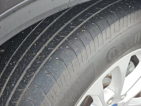 Used 2020 Ford Escape SE image 18