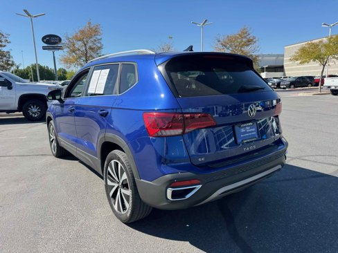 Used 2022 Volkswagen Taos SE image 5
