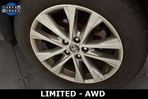 Used 2016 Toyota RAV4 Limited image 9
