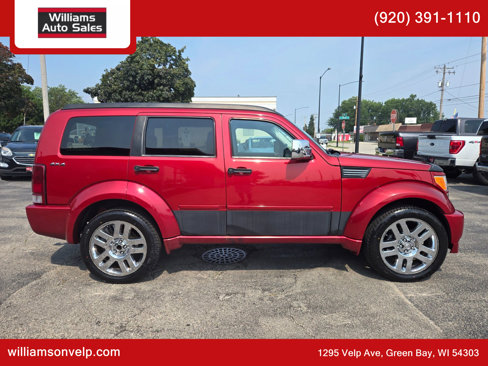 Used 2009 Dodge Nitro R/T image 2