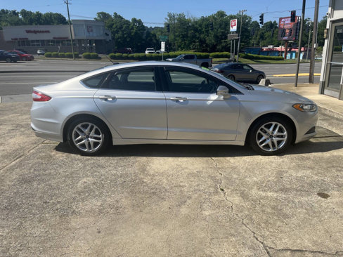 Used 2014 Ford Fusion SE image 6