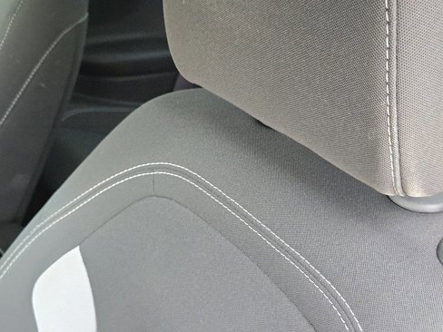 Used 2020 Chevrolet Camaro LT w/ RS Package image 15
