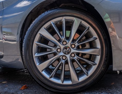 Used 2018 INFINITI Q50 Luxe w/ Essential Package (3.0T Luxe) image 13