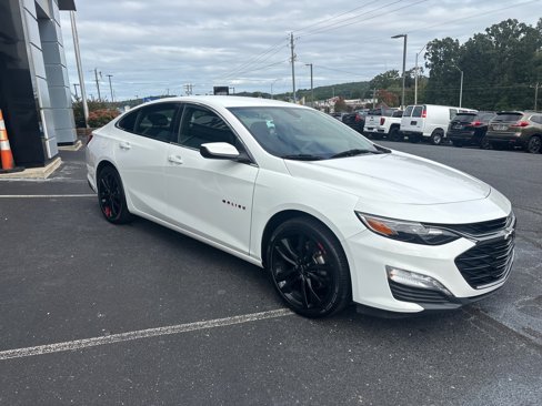 Used 2020 Chevrolet Malibu LT w/ Redline Edition image 5