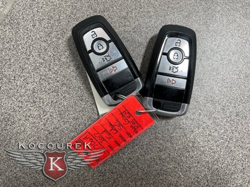 Used 2017 Ford Edge SEL w/ Equipment Group 201A image 25
