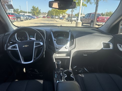 Used 2017 Chevrolet Equinox LT w/ Convenience Package image 12