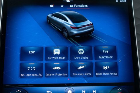 Used 2023 Mercedes-Benz EQE 500 4MATIC Sedan image 27