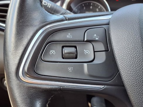 Used 2021 Buick Encore GX Preferred w/ Cold Weather Comfort Package image 13