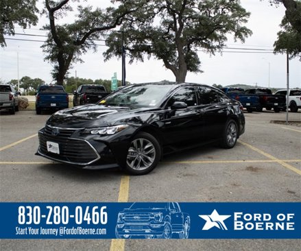 Used 2020 Toyota Avalon XLE image 1