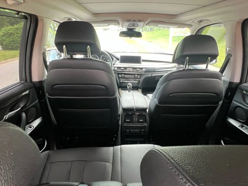 Used 2016 BMW X5 xDrive50i image 32