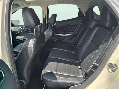 Used 2021 Ford EcoSport Titanium image 9