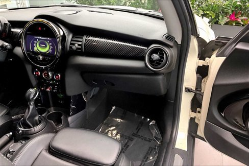 Used 2015 MINI Cooper S image 16