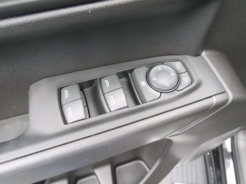 Used 2021 Chevrolet Silverado 1500 Custom image 17