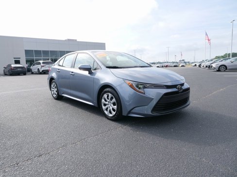 Used 2023 Toyota Corolla LE image 9