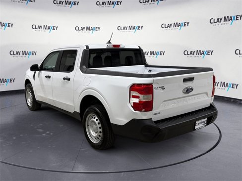 Used 2022 Ford Maverick XL image 3