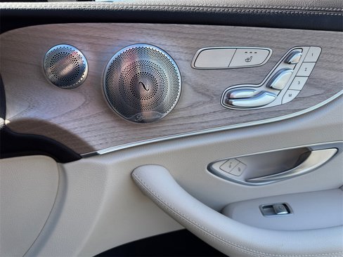 Used 2018 Mercedes-Benz E 400 4MATIC Coupe image 28