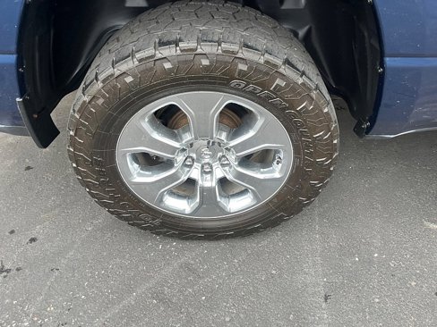 Used 2019 RAM 1500 Big Horn image 11