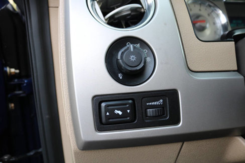 Used 2010 Ford F150 Lariat image 27